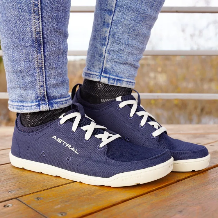 Astral Loyak Navy/White