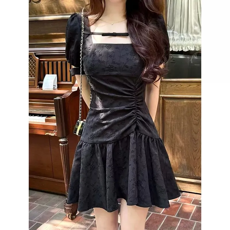 Cinched Waist Square Collar Slimming Fluffy Pleated Black Dress