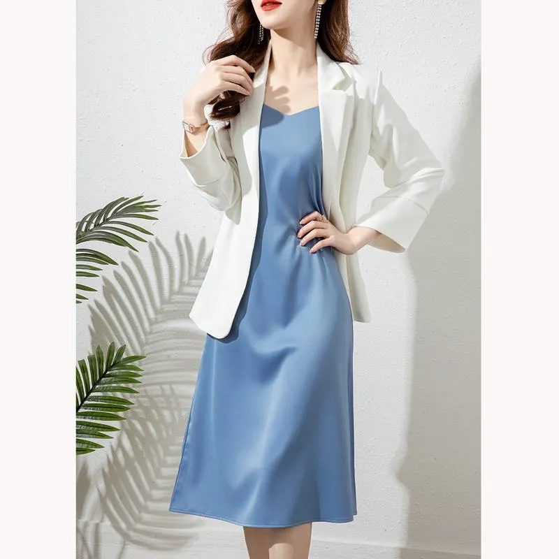 Slimming V-Neck Simplicity Chic Slim-Fit Dress