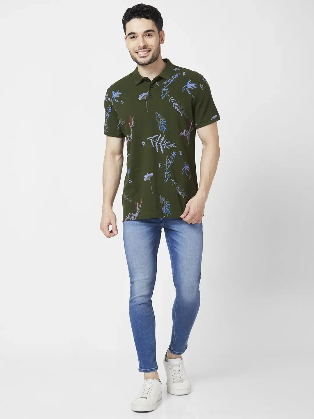 Spykar Men Rifle Green Cotton Slim Fit Half Sleeve Polo Neck Floral Print Tshirt