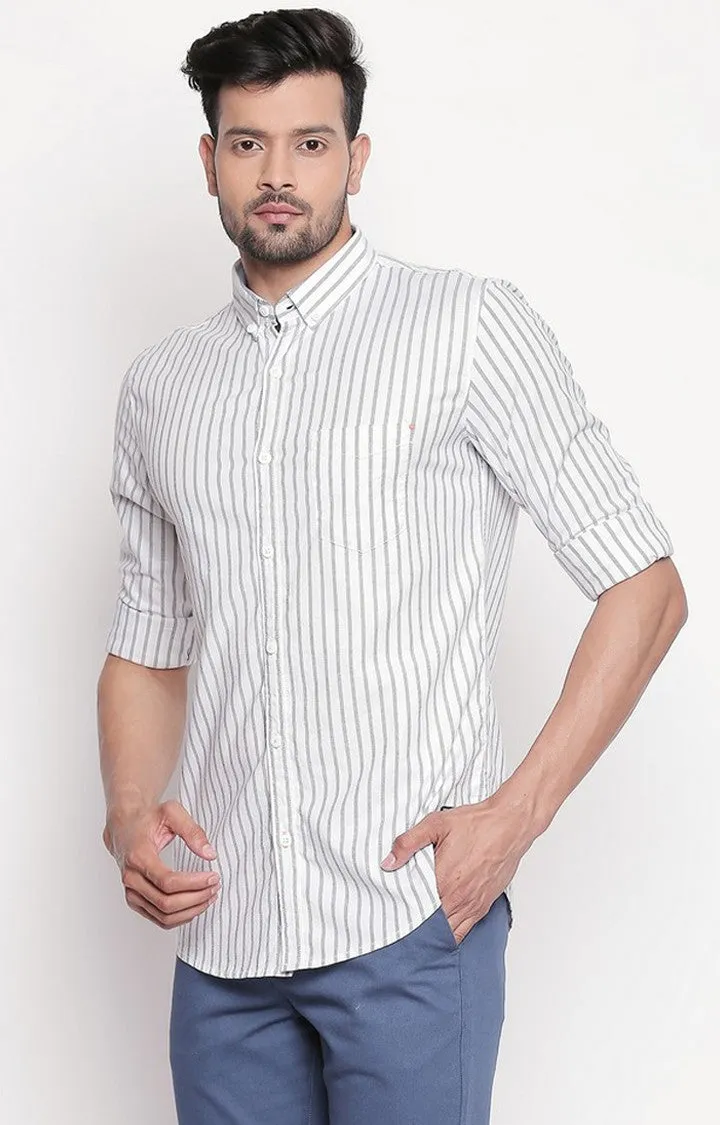 Spykar Men White Striped Regular Fit Casual Shirt