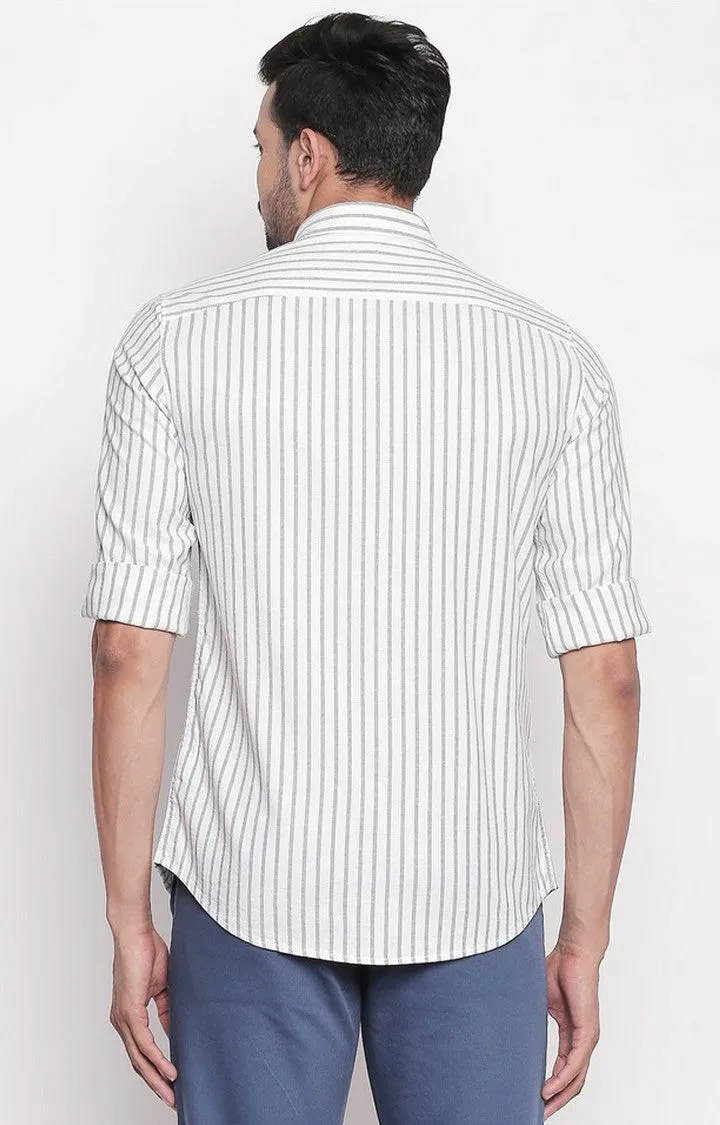 Spykar Men White Striped Regular Fit Casual Shirt