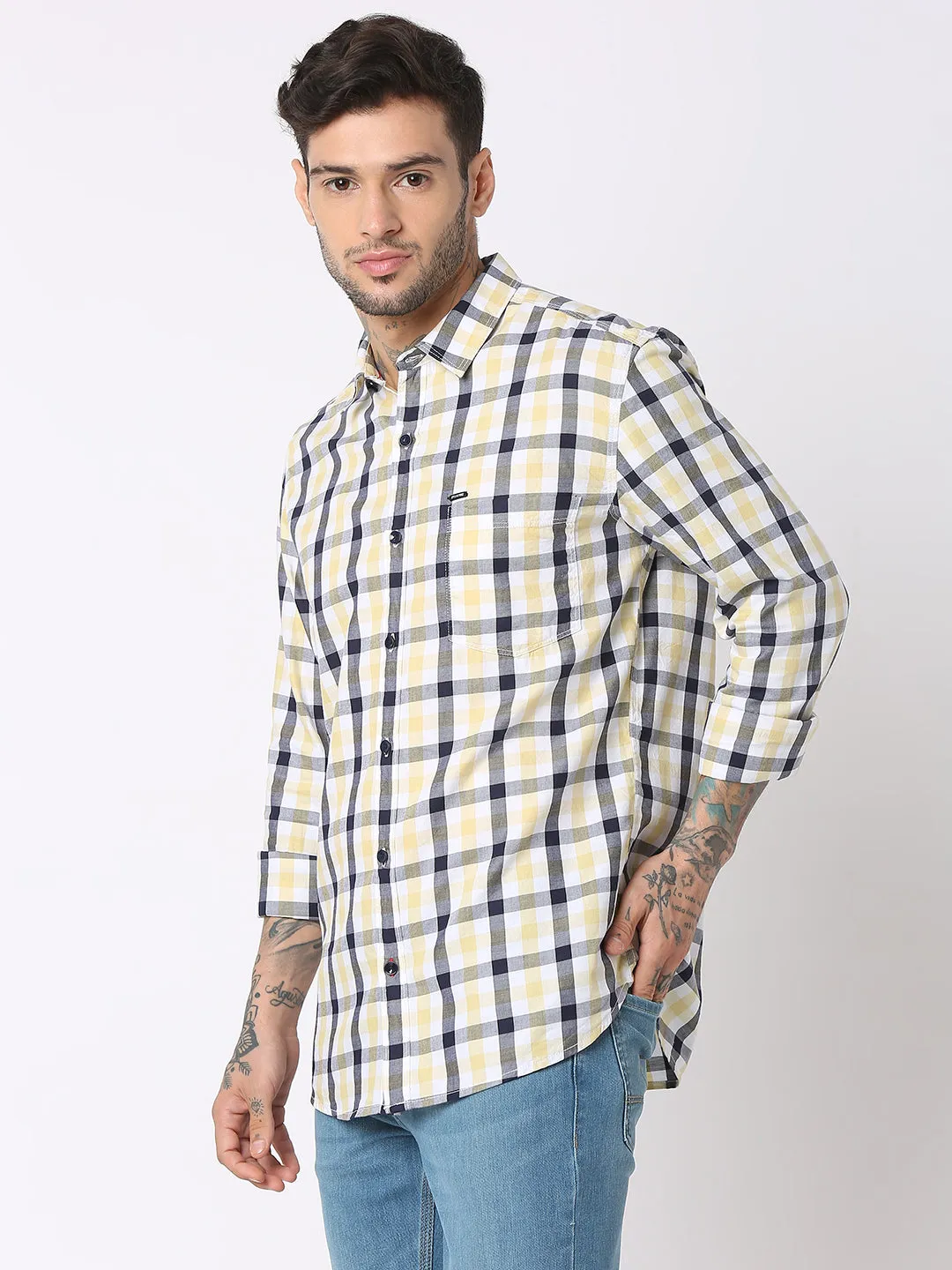 Spykar Men Yellow Cotton Regular Fit Checkered Shirts