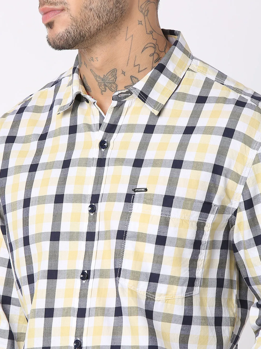 Spykar Men Yellow Cotton Regular Fit Checkered Shirts