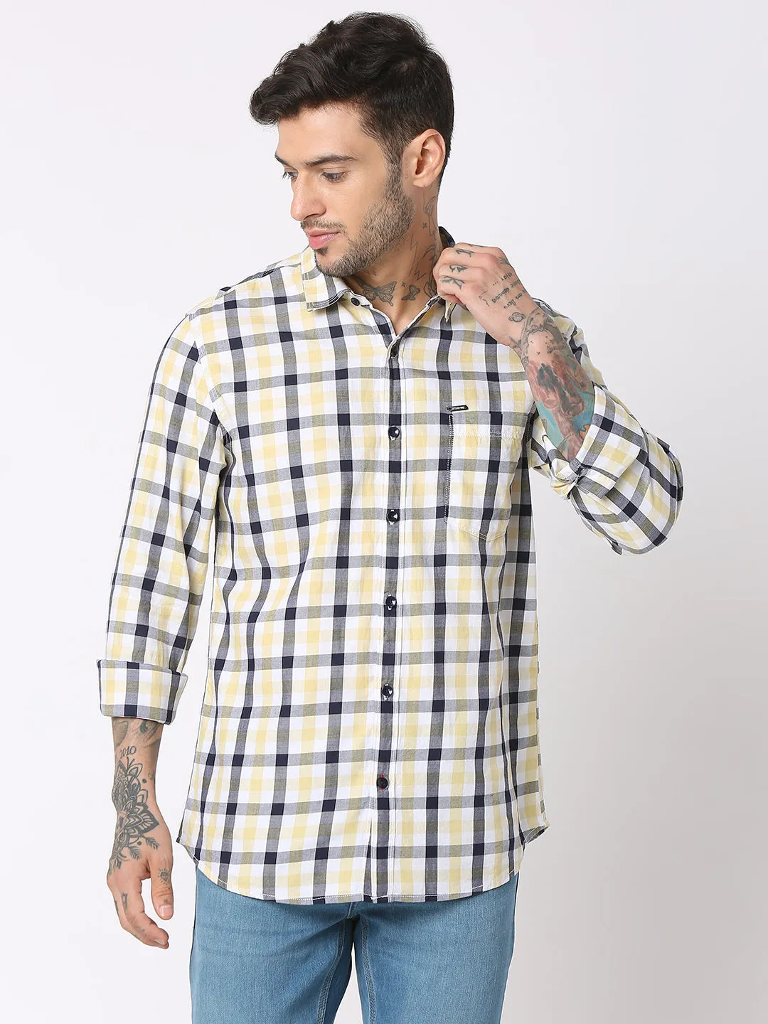 Spykar Men Yellow Cotton Regular Fit Checkered Shirts